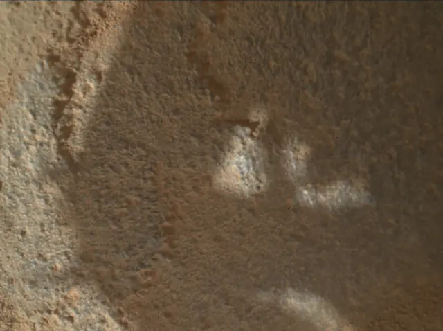 Sol 2706: Mars Hand Lens Imager (MAHLI)