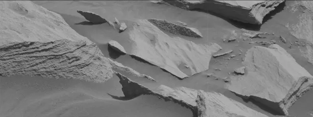 Sol 2710: Mast Camera (Mastcam)