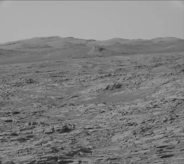 Sol 2711: Mast Camera (Mastcam)