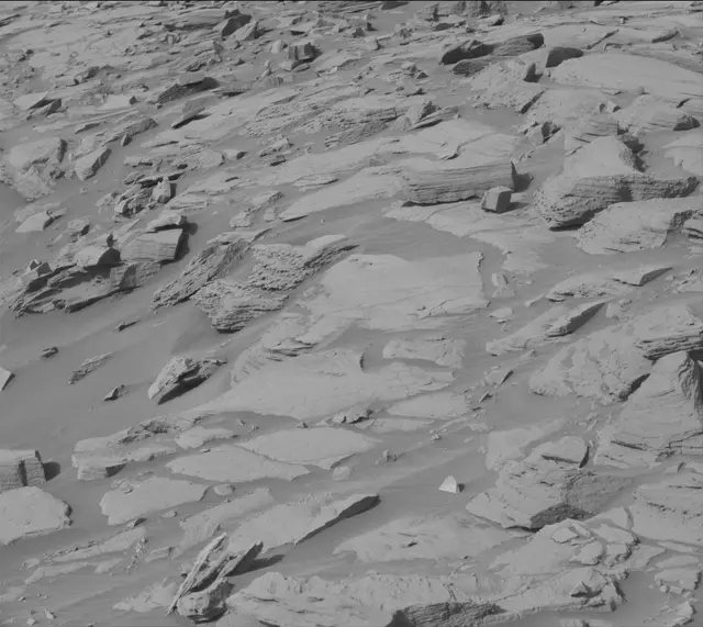 Sol 2711: Mast Camera (Mastcam)