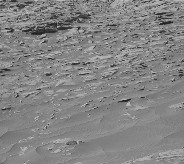 Sol 2711: Mast Camera (Mastcam)