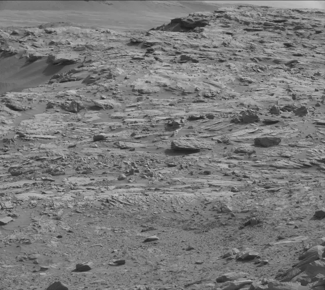 Sol 2711: Mast Camera (Mastcam)