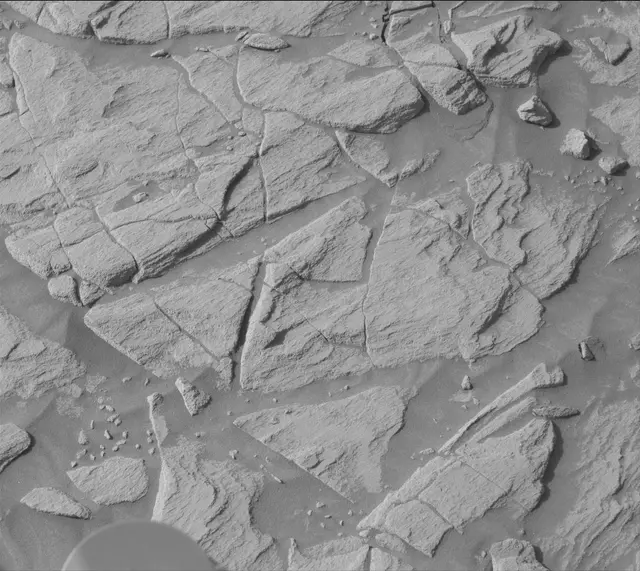 Sol 2711: Mast Camera (Mastcam)