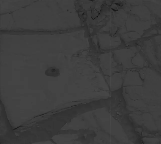 Sol 2712: Mast Camera (Mastcam)