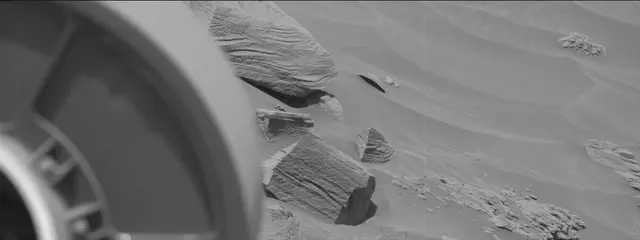 Sol 2712: Mast Camera (Mastcam)