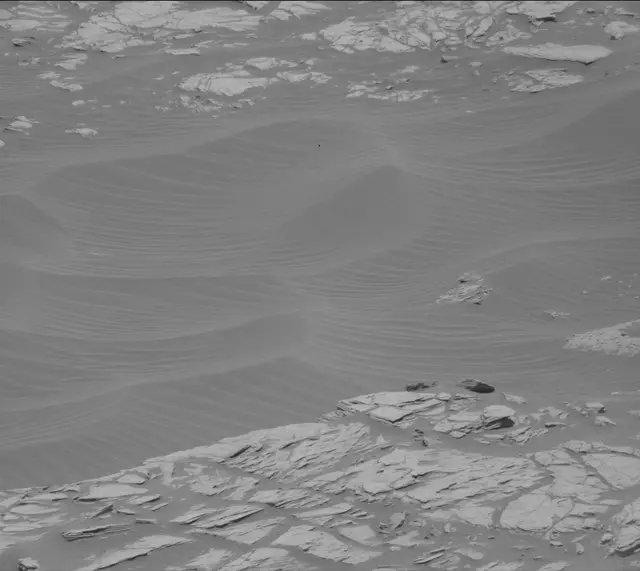 Sol 2716: Mast Camera (Mastcam)