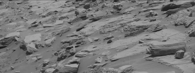 Sol 2717: Mast Camera (Mastcam)