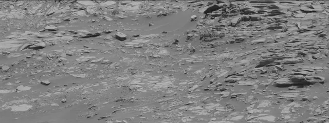 Sol 2717: Mast Camera (Mastcam)