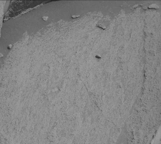 Sol 2719: Mast Camera (Mastcam)