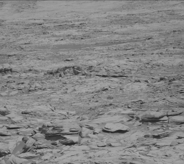 Sol 2719: Mast Camera (Mastcam)