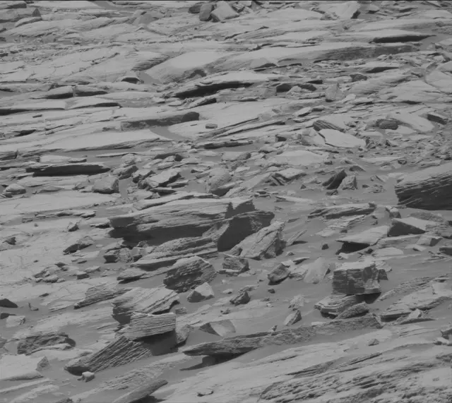 Sol 2720: Mast Camera (Mastcam)