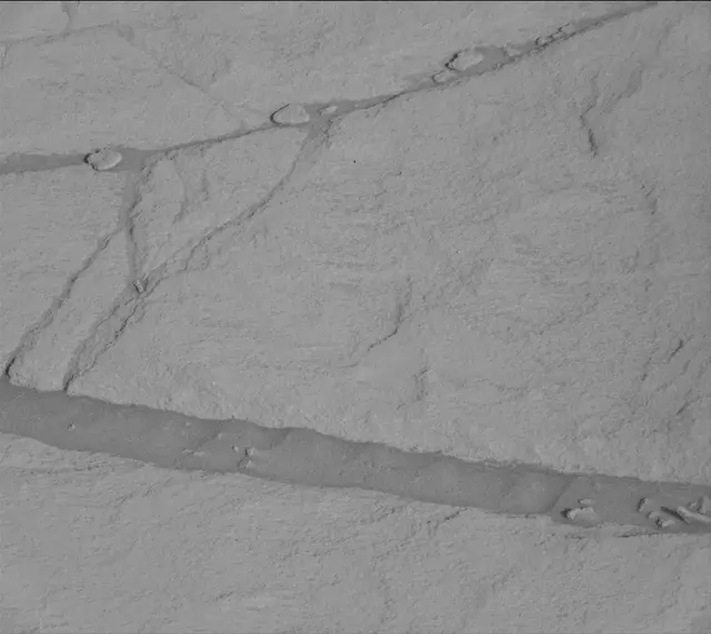 Sol 2722: Mast Camera (Mastcam)