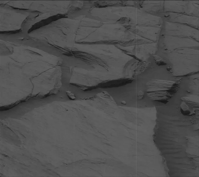 Sol 2725: Mast Camera (Mastcam)