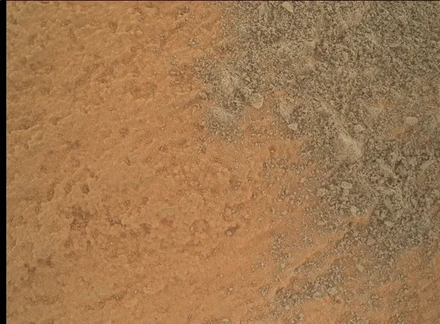 Sol 2725: Mars Hand Lens Imager (MAHLI)