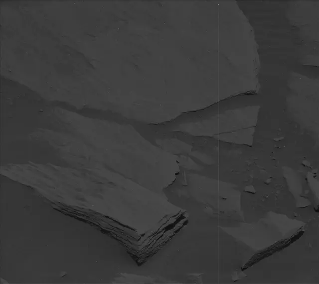 Sol 2726: Mast Camera (Mastcam)