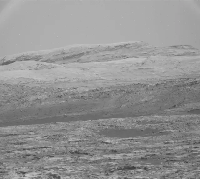 Sol 2726: Mast Camera (Mastcam)