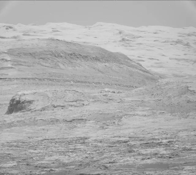 Sol 2726: Mast Camera (Mastcam)
