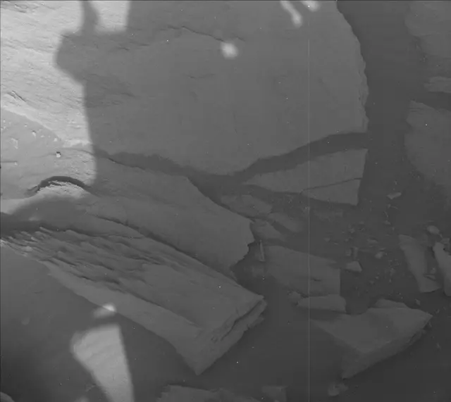 Sol 2727: Mast Camera (Mastcam)