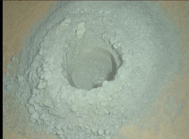 Sol 2727: Mars Hand Lens Imager (MAHLI)