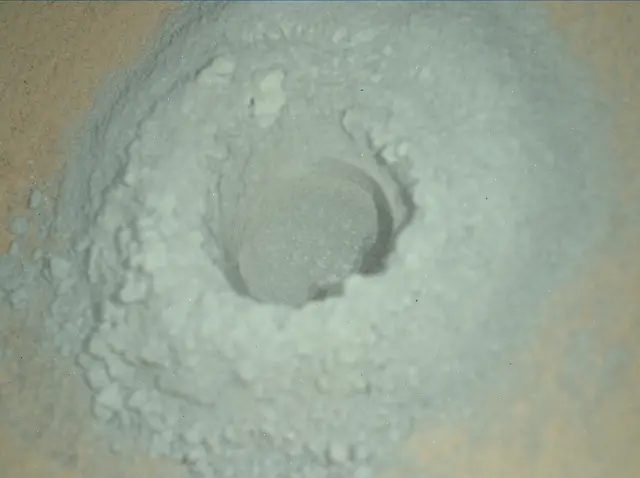Sol 2727: Mars Hand Lens Imager (MAHLI)