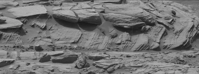 Sol 2729: Mast Camera (Mastcam)
