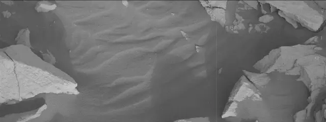 Sol 2729: Mast Camera (Mastcam)