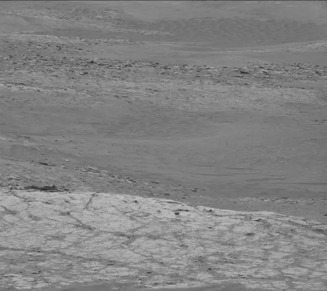 Sol 2729: Mast Camera (Mastcam)