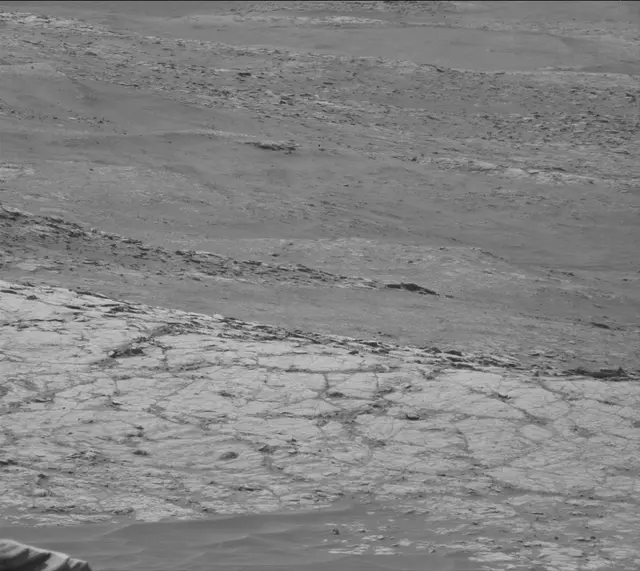 Sol 2729: Mast Camera (Mastcam)