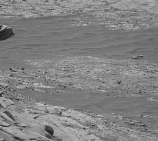 Sol 2729: Mast Camera (Mastcam)