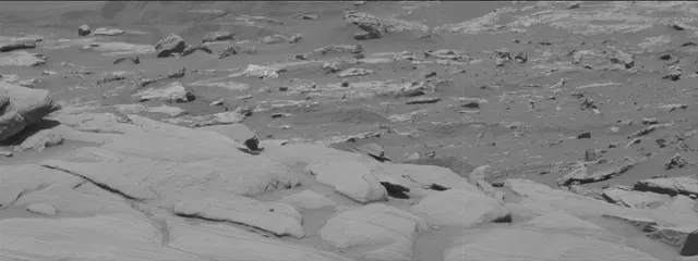 Sol 2731: Mast Camera (Mastcam)