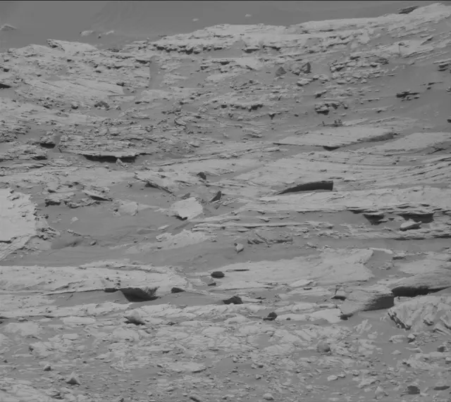 Sol 2731: Mast Camera (Mastcam)