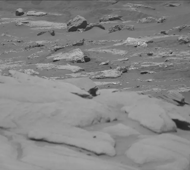 Sol 2731: Mast Camera (Mastcam)