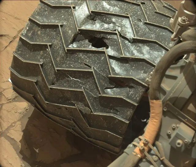 Sol 2732: Mast Camera (Mastcam)
