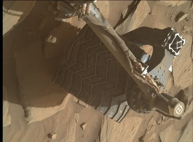 Sol 2732: Mars Hand Lens Imager (MAHLI)