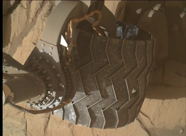 Sol 2732: Mars Hand Lens Imager (MAHLI)