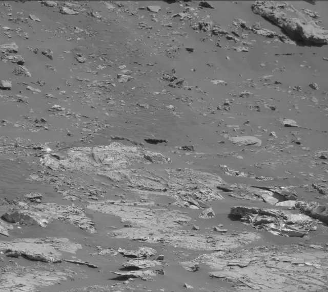 Sol 2737: Mast Camera (Mastcam)