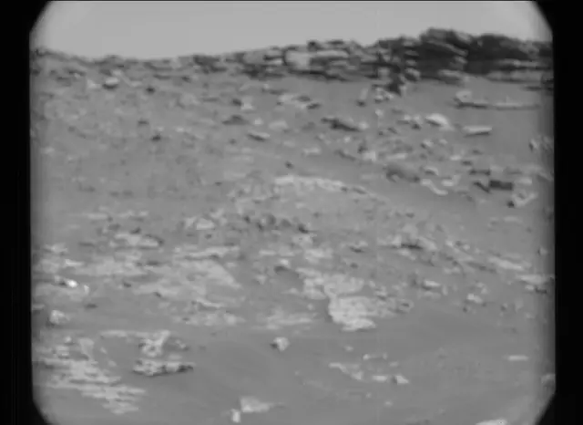 Sol 2738: Mast Camera (Mastcam)