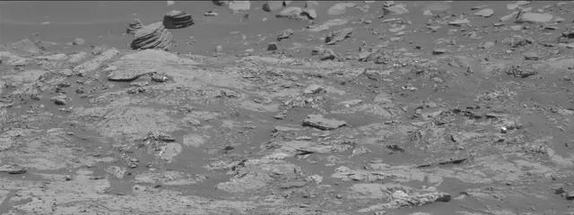 Sol 2741: Mast Camera (Mastcam)