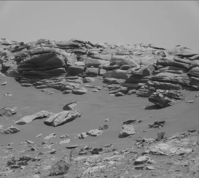 Sol 2741: Mast Camera (Mastcam)