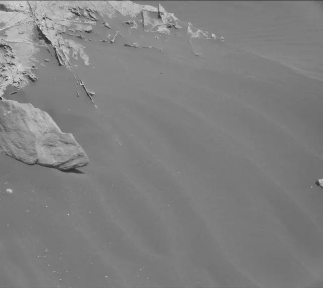 Sol 2741: Mast Camera (Mastcam)