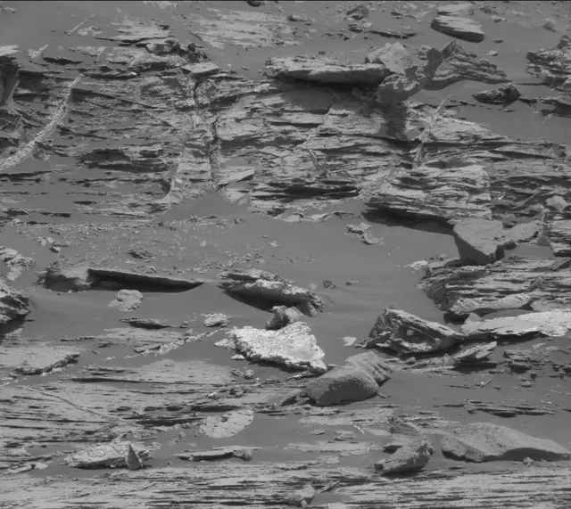 Sol 2744: Mast Camera (Mastcam)
