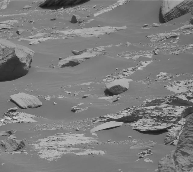 Sol 2744: Mast Camera (Mastcam)