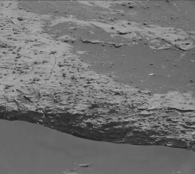 Sol 2744: Mast Camera (Mastcam)