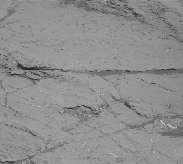 Sol 2744: Mast Camera (Mastcam)