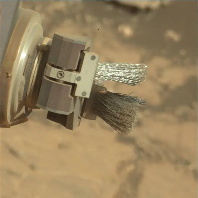 Sol 2744: Mast Camera (Mastcam)