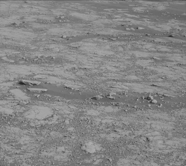Sol 2745: Mast Camera (Mastcam)
