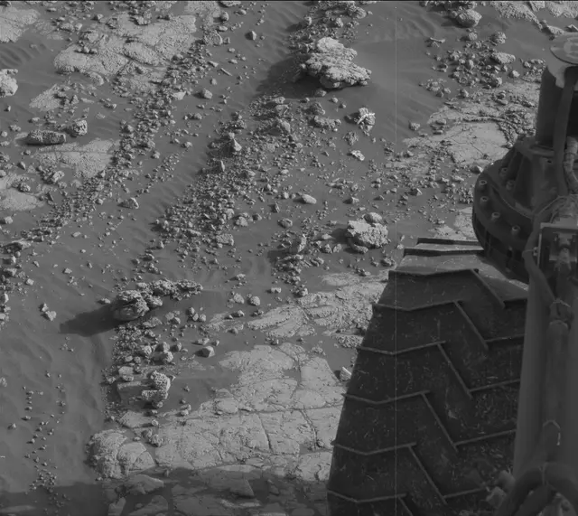 Sol 2745: Mast Camera (Mastcam)