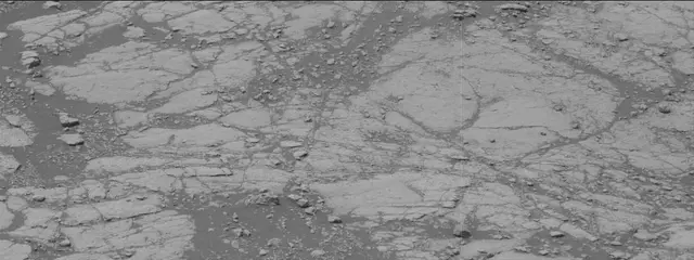 Sol 2747: Mast Camera (Mastcam)