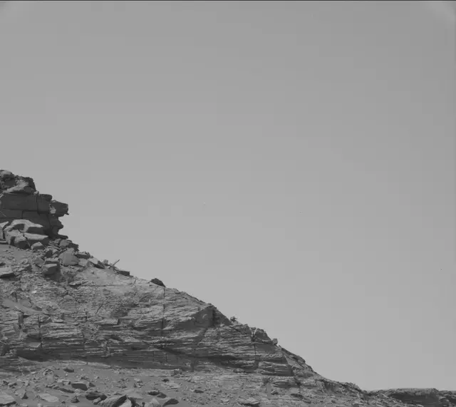 Sol 2750: Mast Camera (Mastcam)