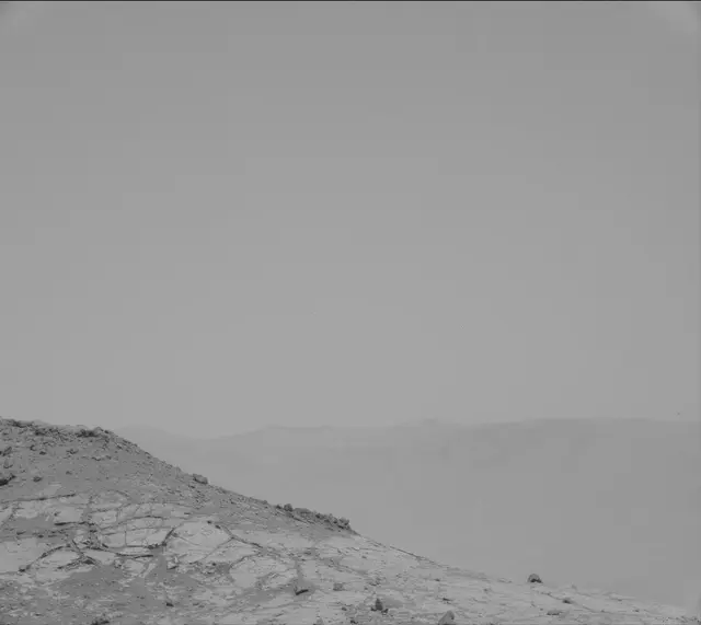 Sol 2750: Mast Camera (Mastcam)